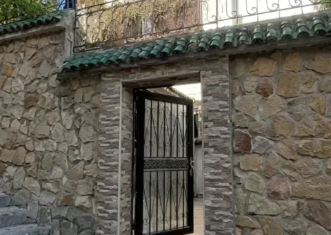 Villa à vendre à Val Fleuri, Tanger - 400 m² avec jardin, 3 niveaux et garage